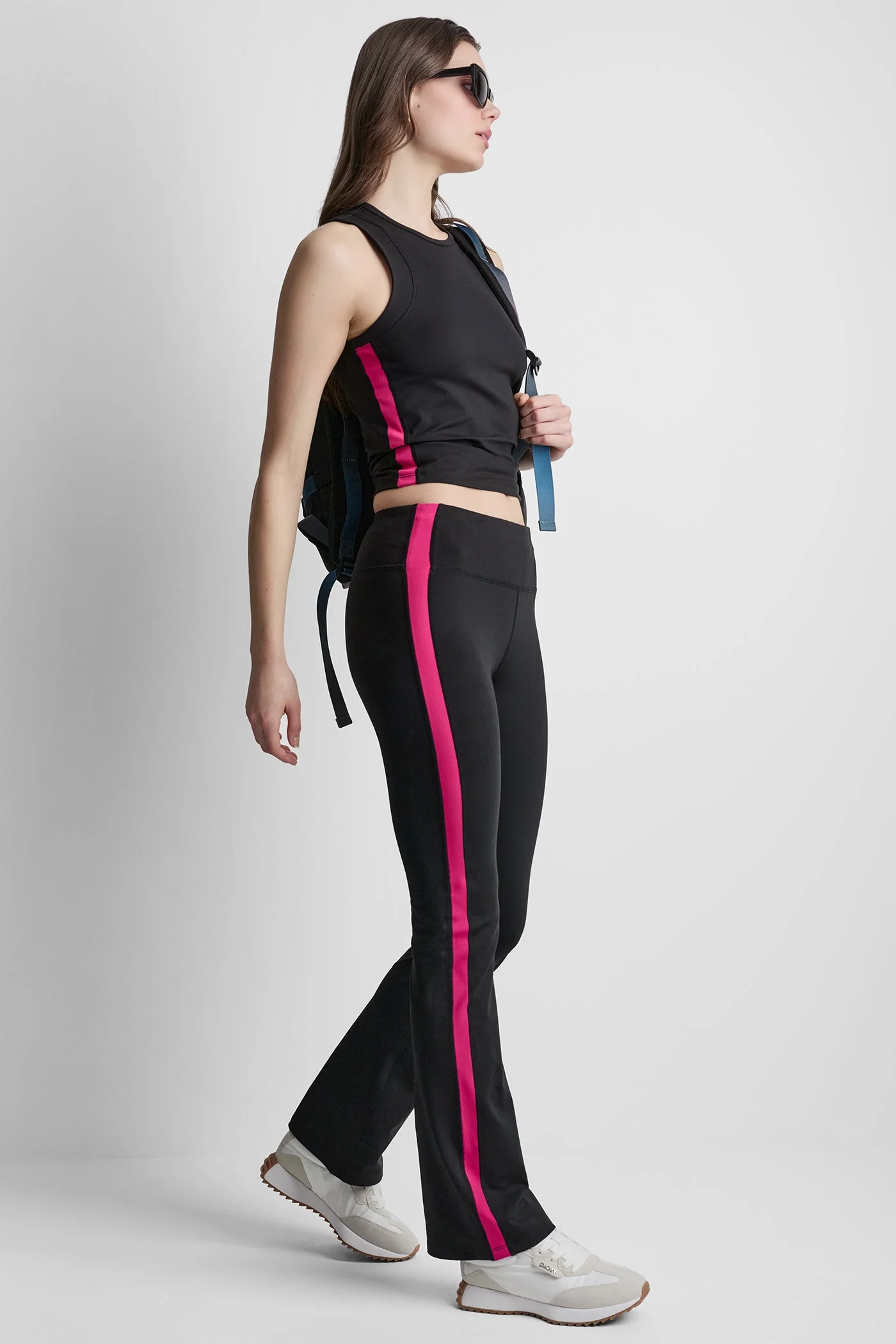 HIGH-RISE STRIPE FLARE LEGGING - Image 5