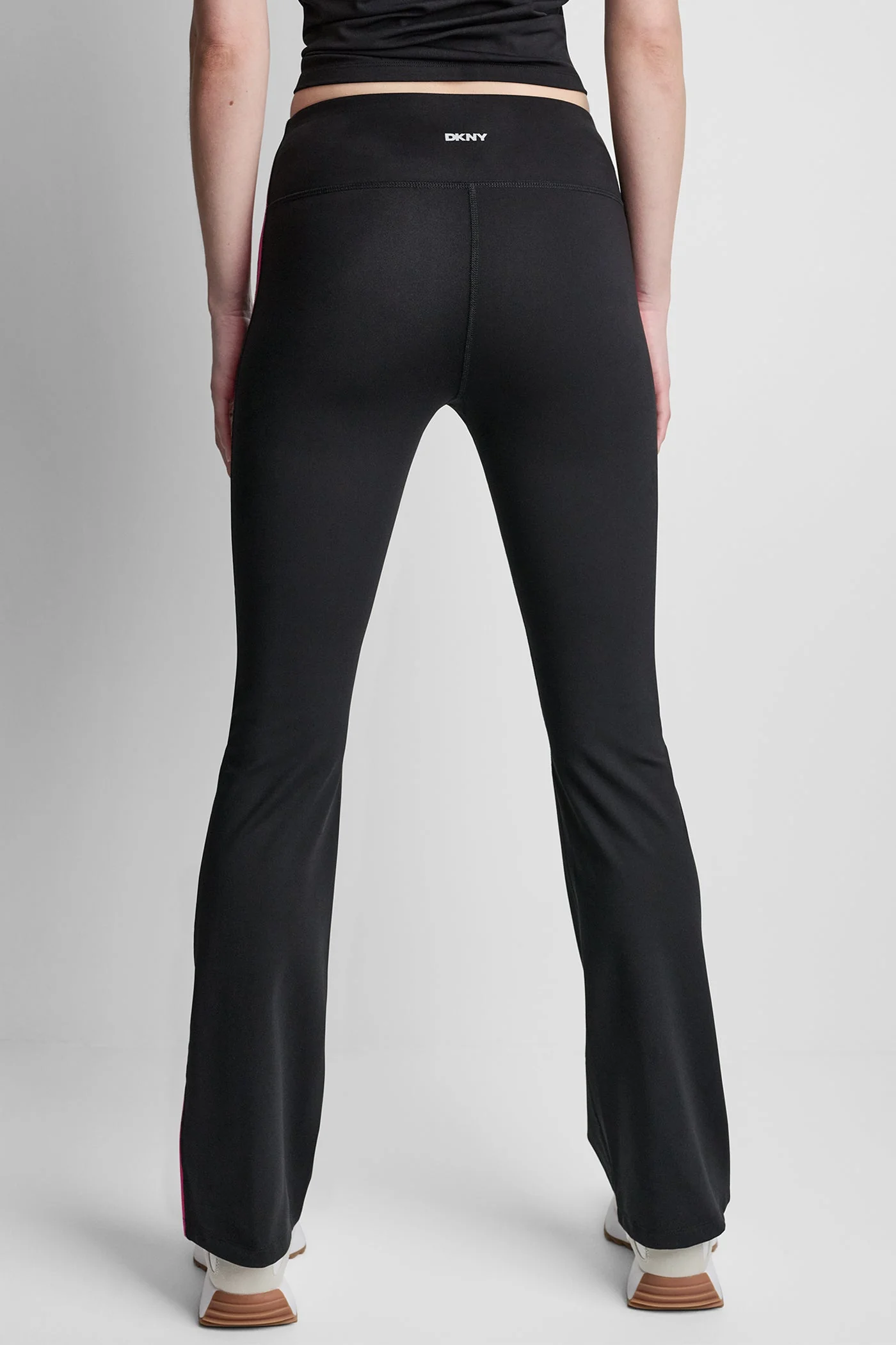 HIGH-RISE STRIPE FLARE LEGGING - Image 6