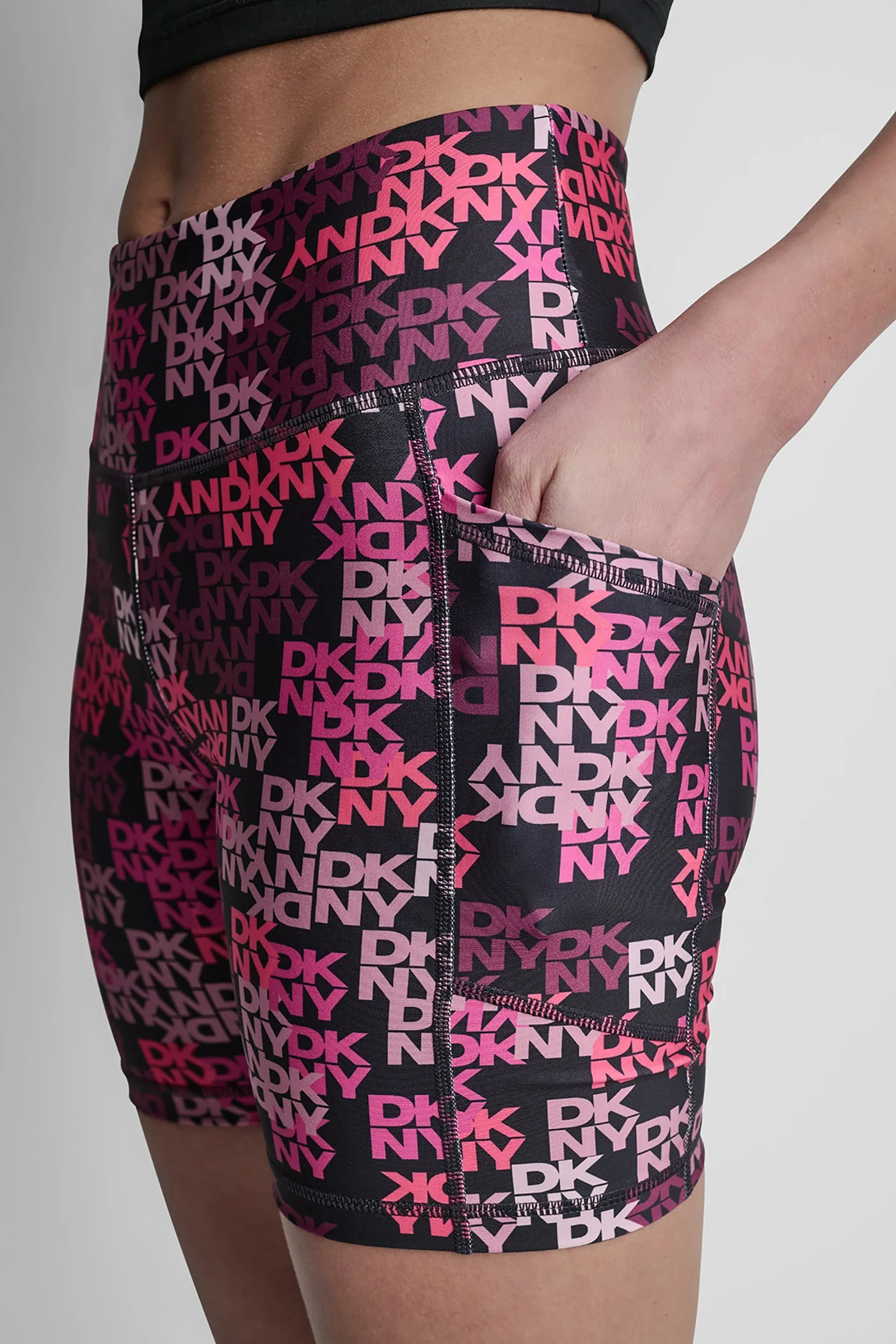 HIGH WAIST BIKE SHORTS - Image 6
